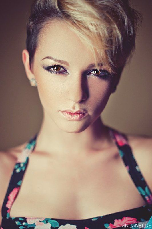 model: Lera фото превью