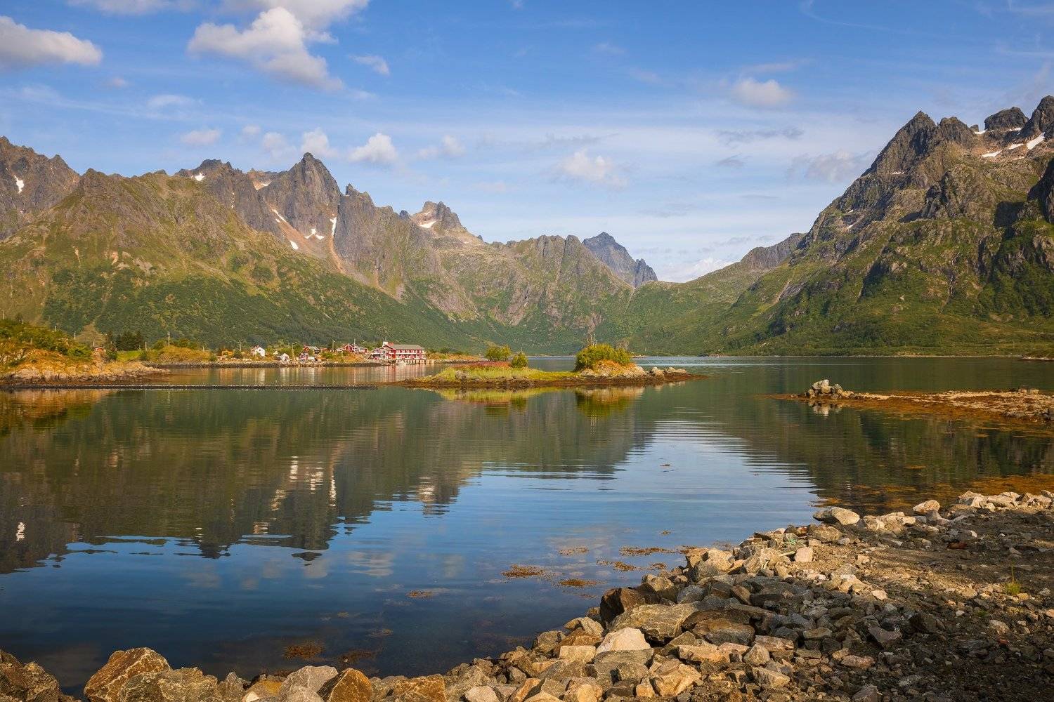 лофотены, норвегия, горы, озеро, домики, небо, облака,, Марат Макс.