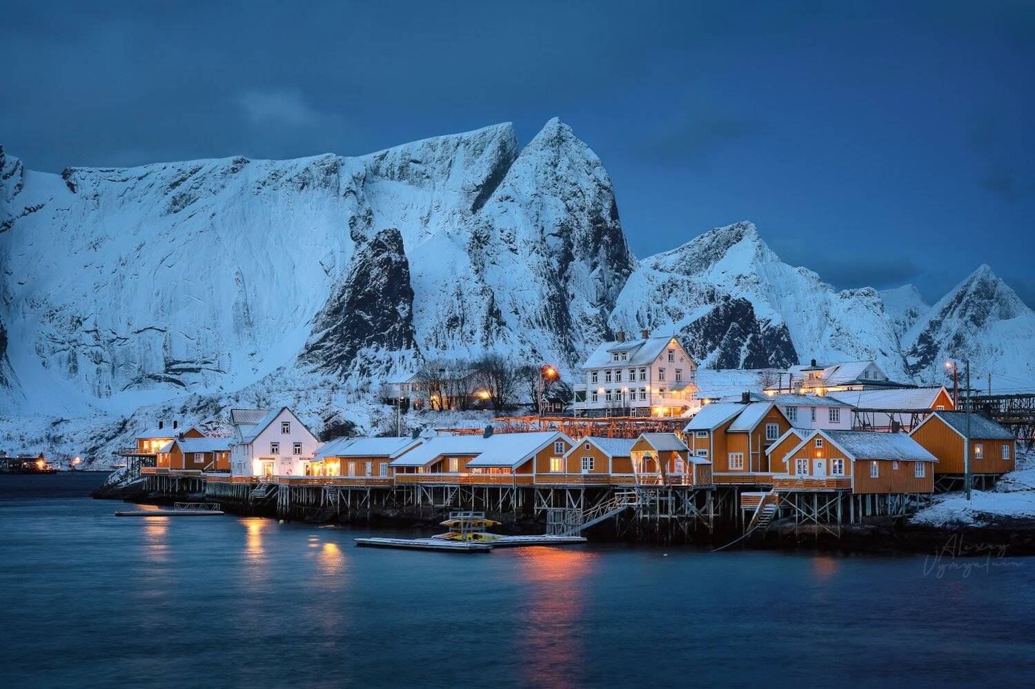 norway, lofoten, island, sakrisoya, sakrisoy, winter, mountain, outdoor, water, houses, village, Алексей Вымятнин