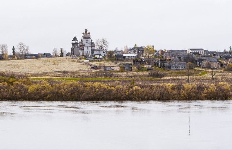 Деревня Турчасово у реки Онега. фото превью