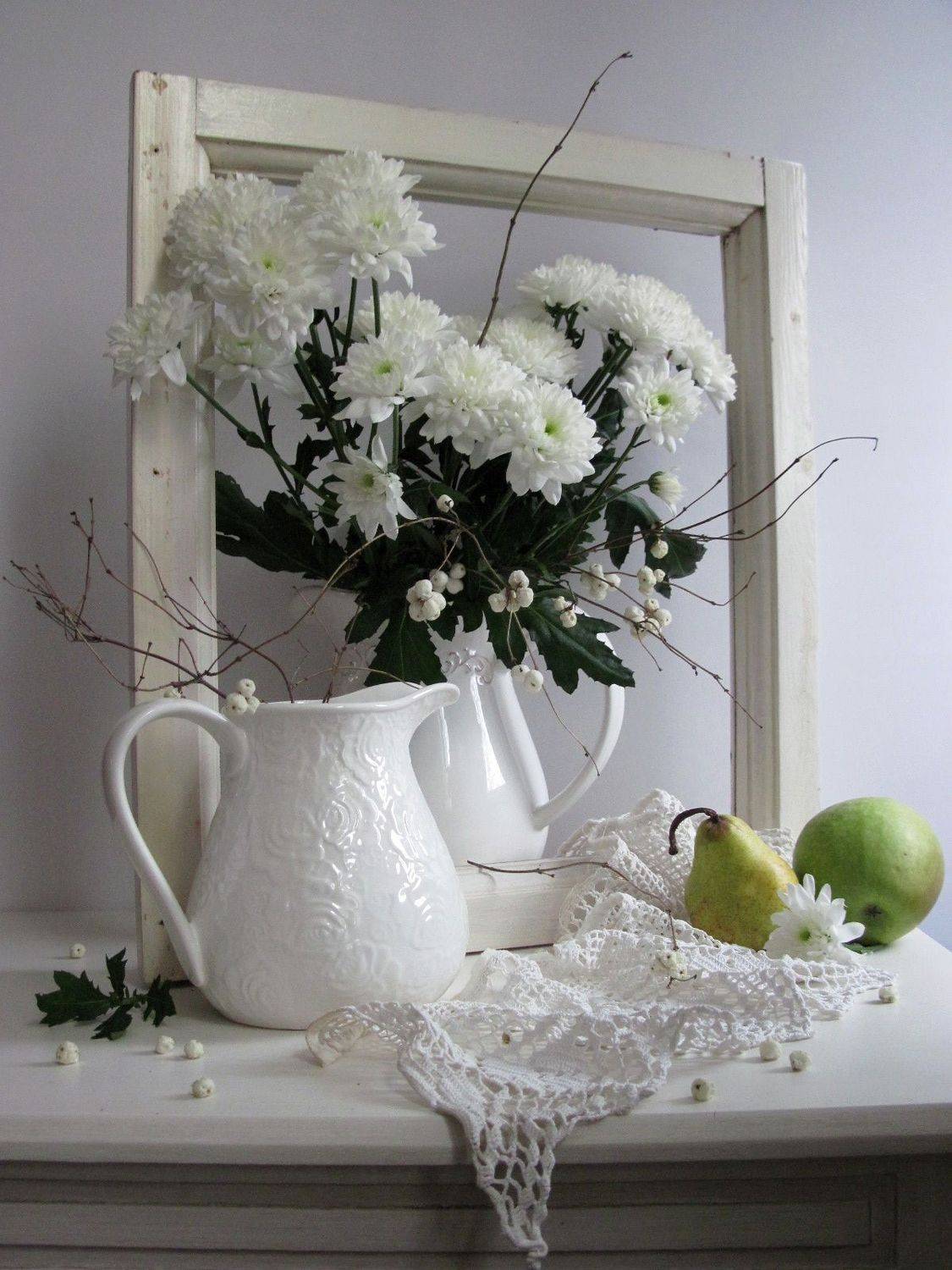 цветы, букет, хризантемы, керамика, фрукты, рама, кружево, белый цвет, Наталия Тихомирова