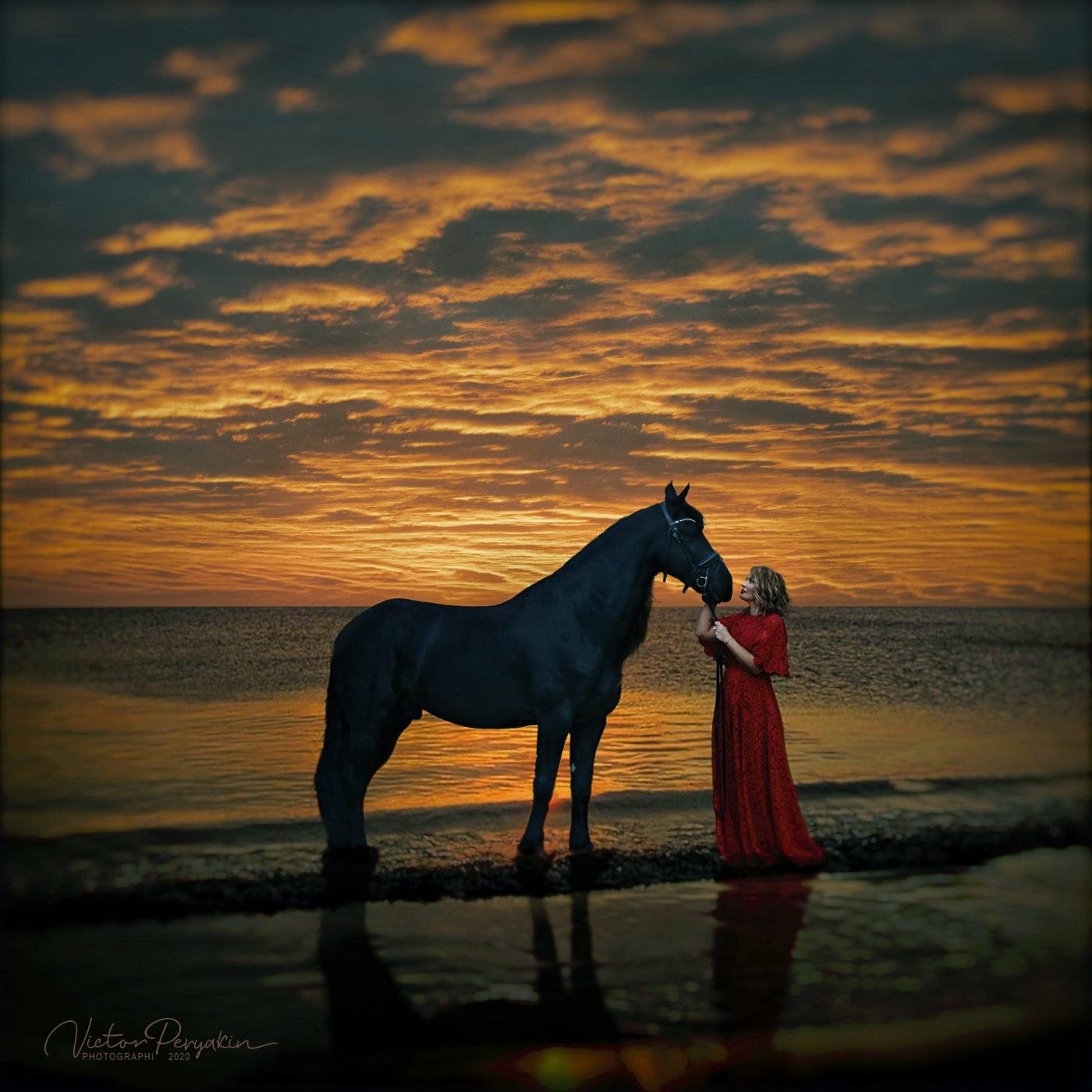 , Виктор Перякин