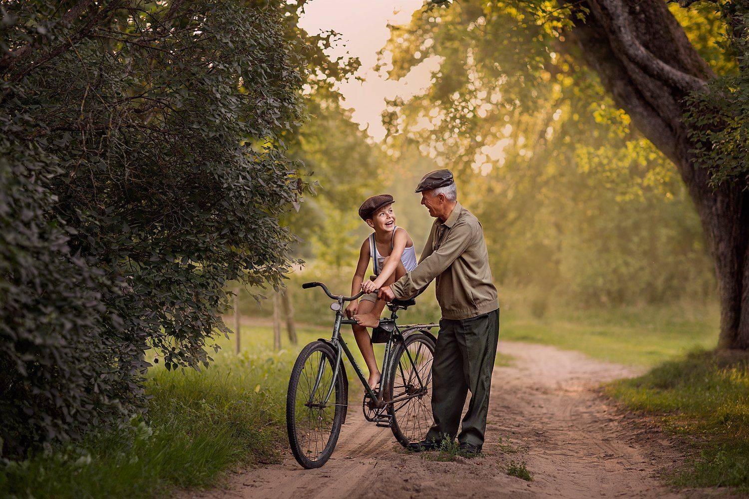 дедушка, внук, семья, велосипед, детское фото, Ольга Огурцова