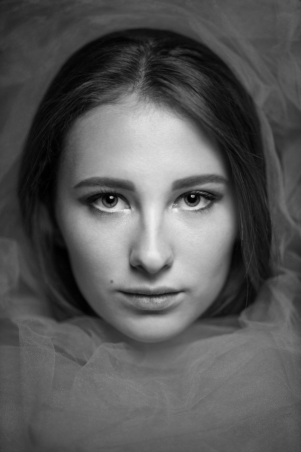 девушка взгляд портрет студия, Ксения Сергеева