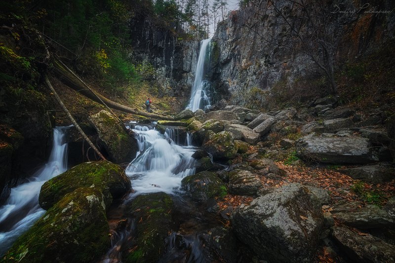 россия,приморский край,лазовский район,беневской водопад,еламовский водопад,свет,краски,скалы,осень,листва,водопад,дмитрий подкопаев Беневской водопад. фото превью