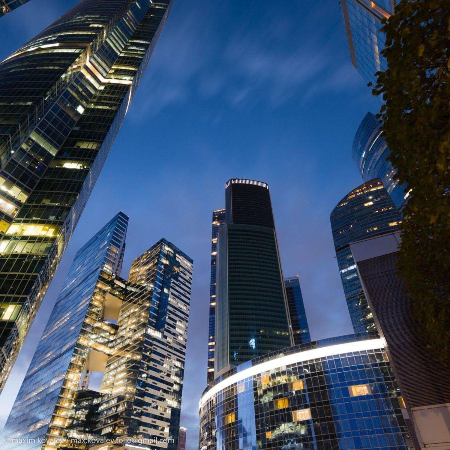 europe, moscou, moscow, russia, architecture, autumn, building, city, evening, gloaming, sky-scraper, twilight, европа, москва, москва-сити, россия, архитектура, вечер, город, здание, небоскрёб, осень, сити, сумерки, Максим Ковалёв