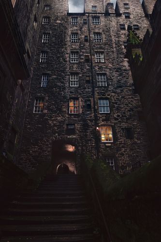 Edinburgh's close