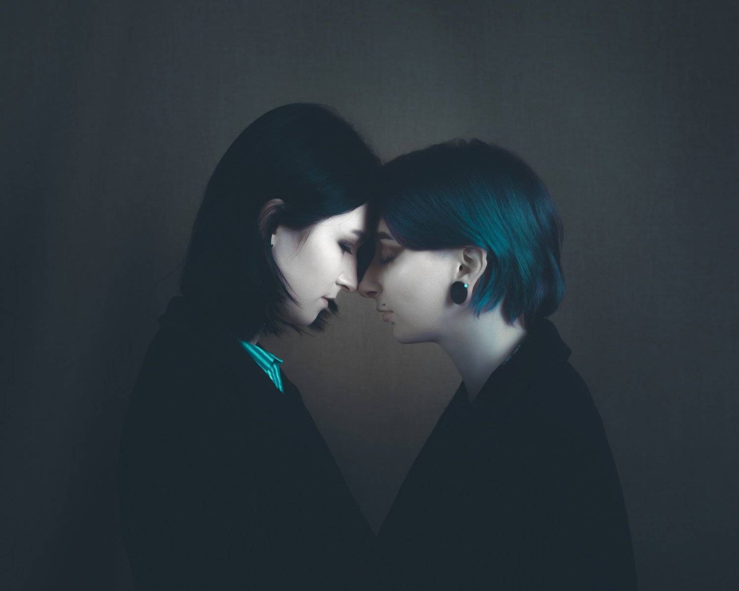 lgbt two girls in love art performance nikon moody emotions, Евгений Вознюк