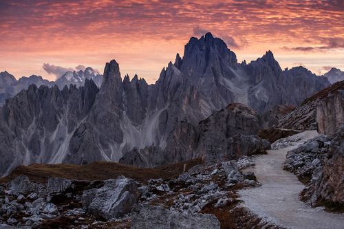 Tre Cime di Lavaredo | Dolomites, Italy (Закат в национальном парке Тре Чиме ди Лаваредо