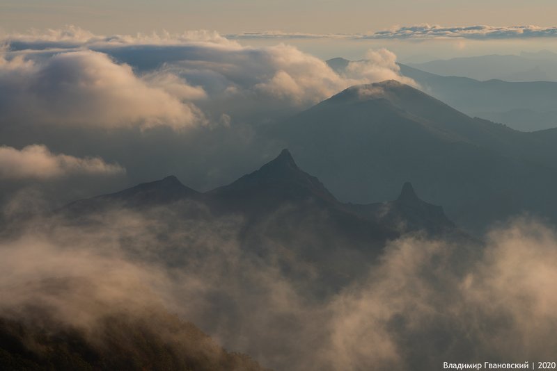 Гора Верблюд просыпается фото превью