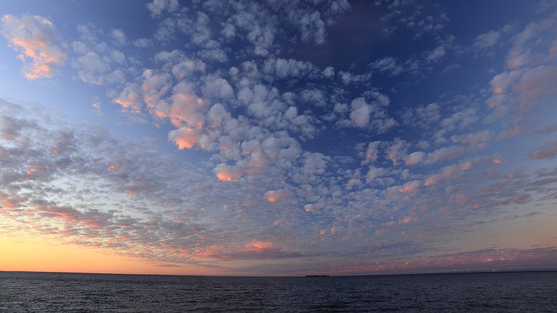 закат, облака, море Закат над Финским заливом. фото превью