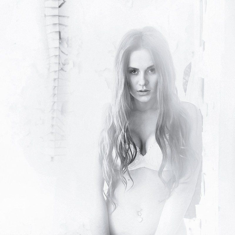 - * - фото превью