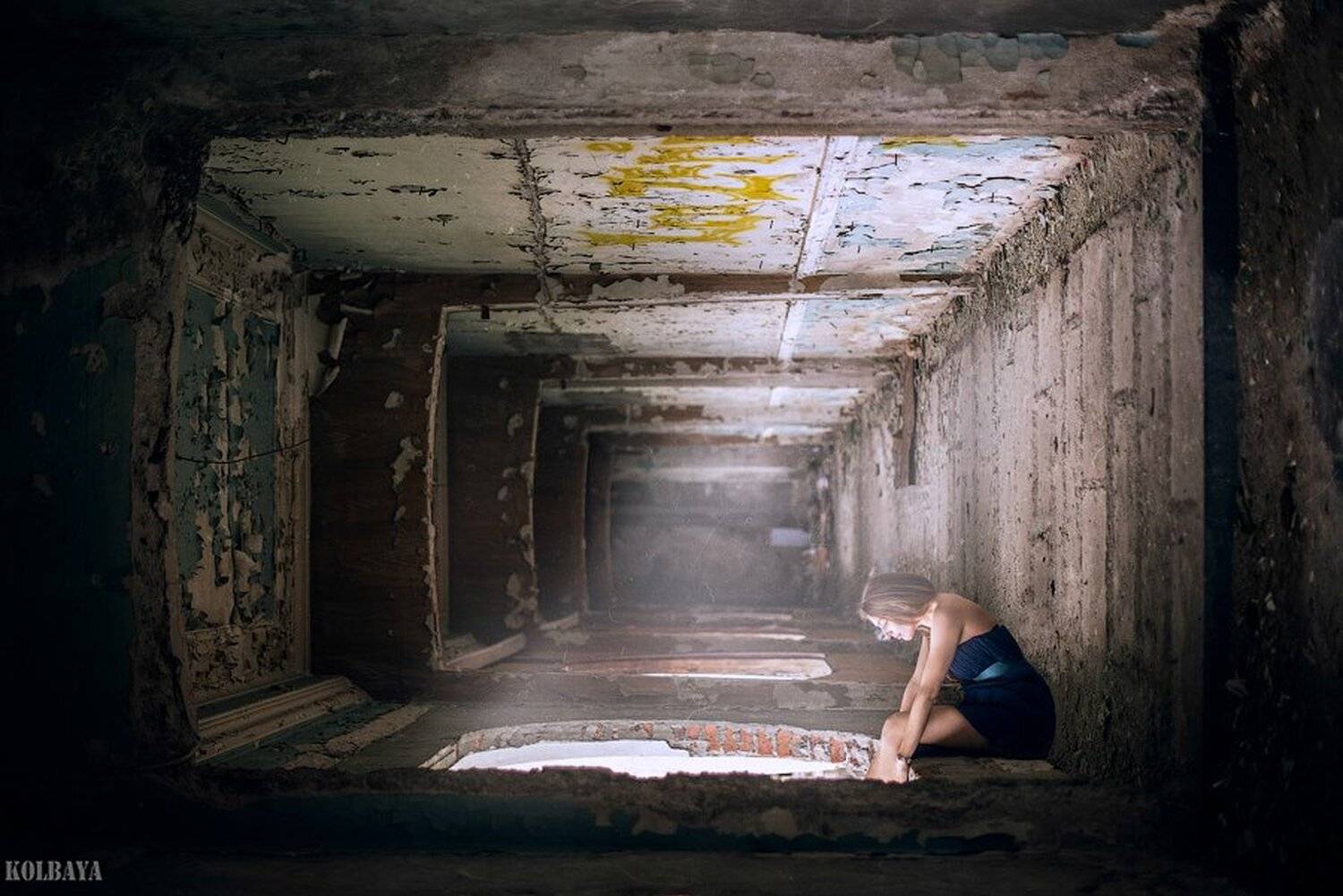 light. tunnel, girl, Колбая Александр
