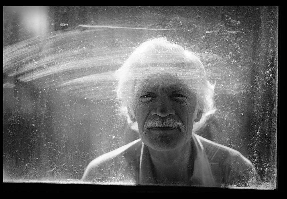 , Виктор Попиль