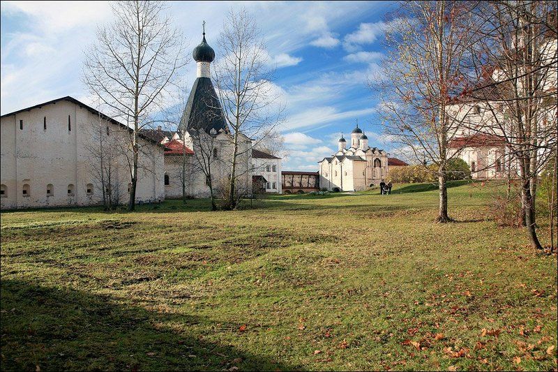 кирилло-белозерский монастырь, осень, солнечный день, В погожий день. фото превью
