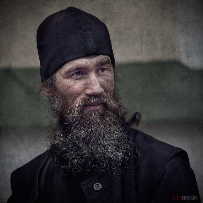 , Виктор Перякин