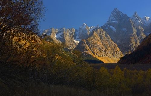Осенний вечер в горах