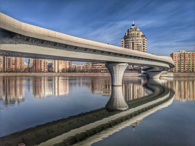 Изгибы городских мостов.2 фото превью
