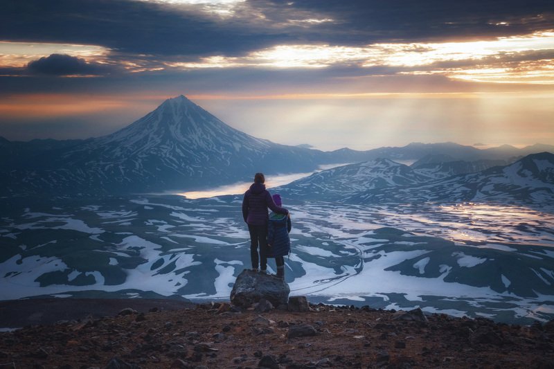 камчатка,вилючинский,рассвет,вулкан,kamchatka,vulkan притяжение восходящего солнца фото превью