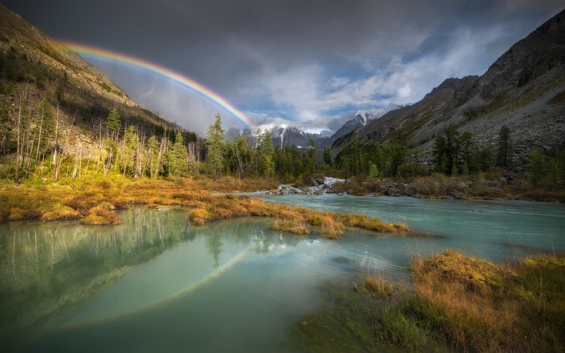 алтай, горный алтай, август, горы, катунский хребет, горная река, мюшту-айры, массив мюшту-айры, ледник братьев троновых, тайга, лес, разлив реки, склоны гор, усть-коксинский район, радуга, двойная радуга, природный парк белуха Под куполом радуги фото превью