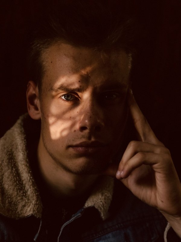 #мужскойпортрет #портрет #мобильнаяфотография #photo #portrait  Надежда фото превью