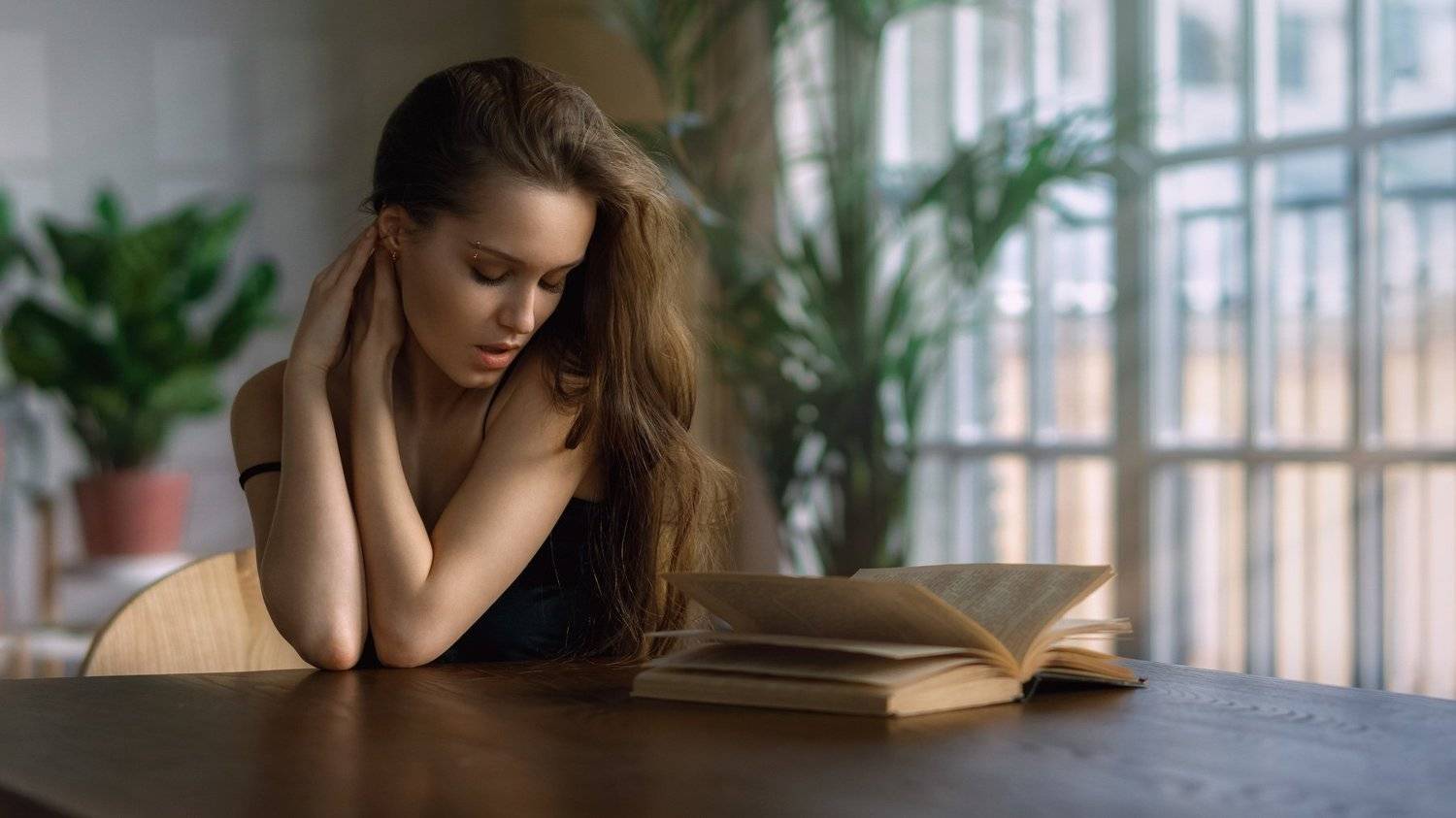 , Юрий Захаров