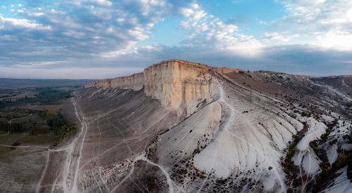 Белая скала