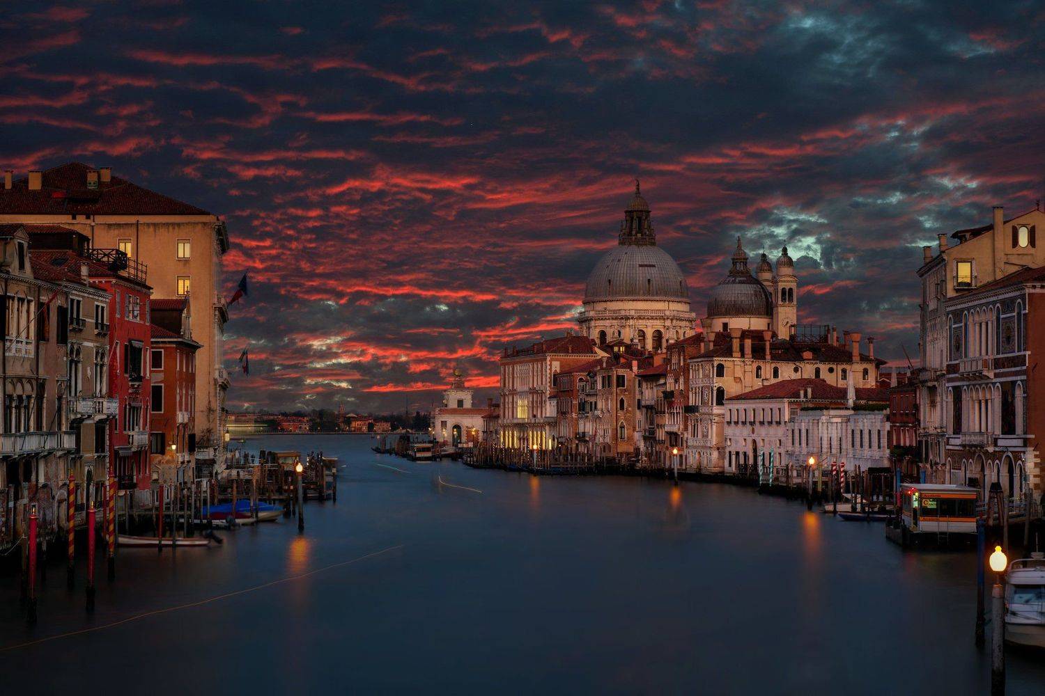 cityscape sunset clouds venice, Alaa Seif Eddine