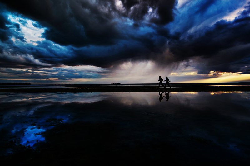 lovestory, engagement, wedding, свадебная фотография, лавстори Побег от бури | Lovestory фото превью