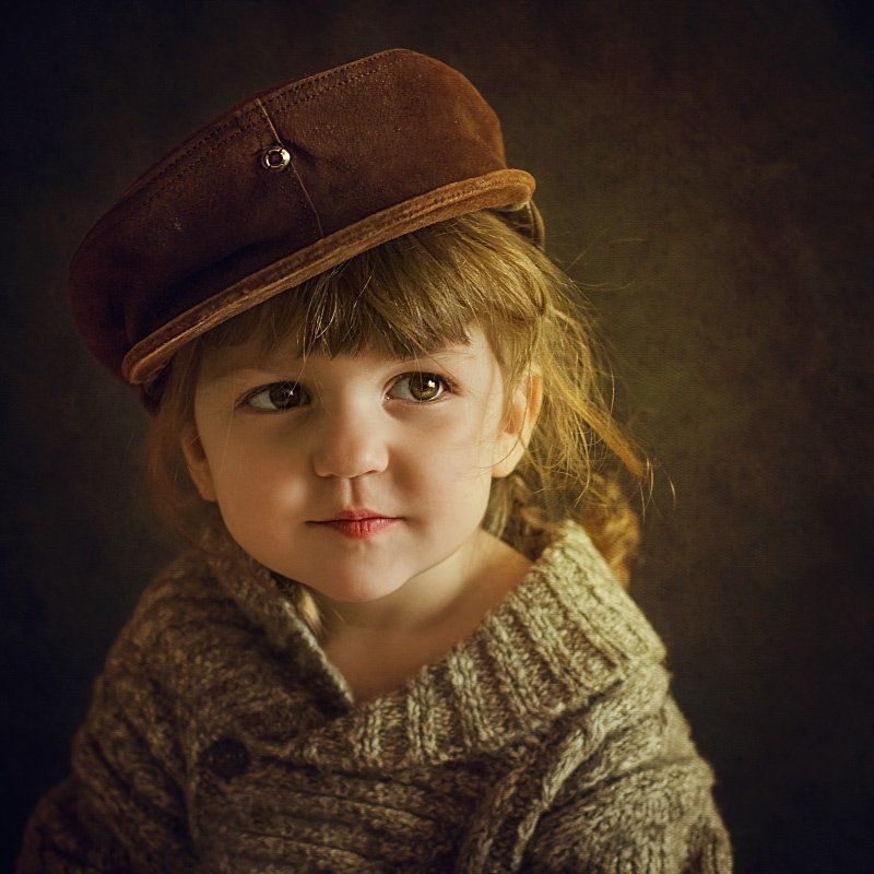 people, portrait, child, children, girl Девочка в кепке фото превью