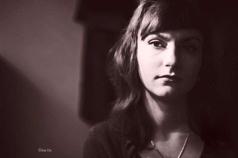 портрет Violett фото превью