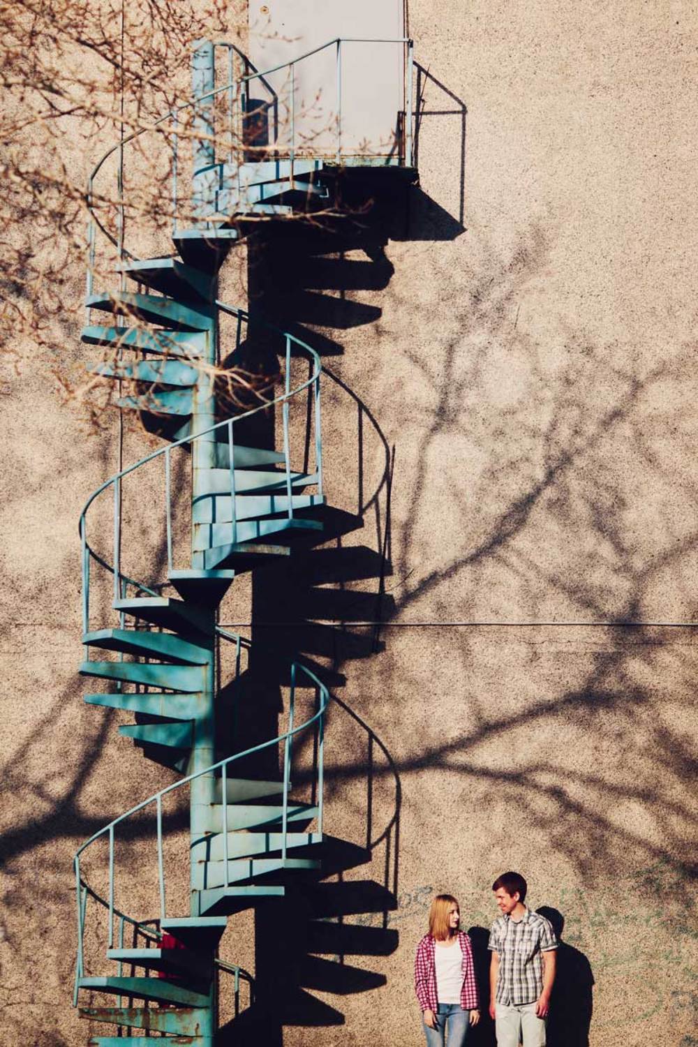 Двое, Лестница, Idea Pix