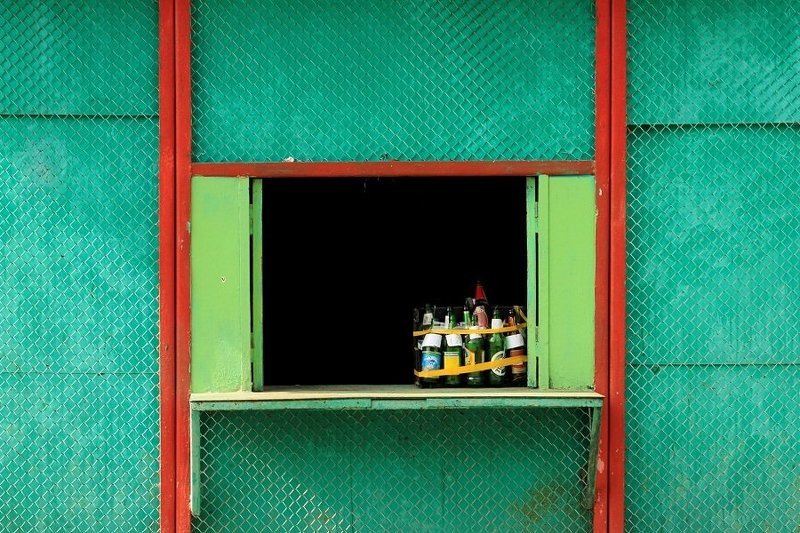 Стекло фото превью