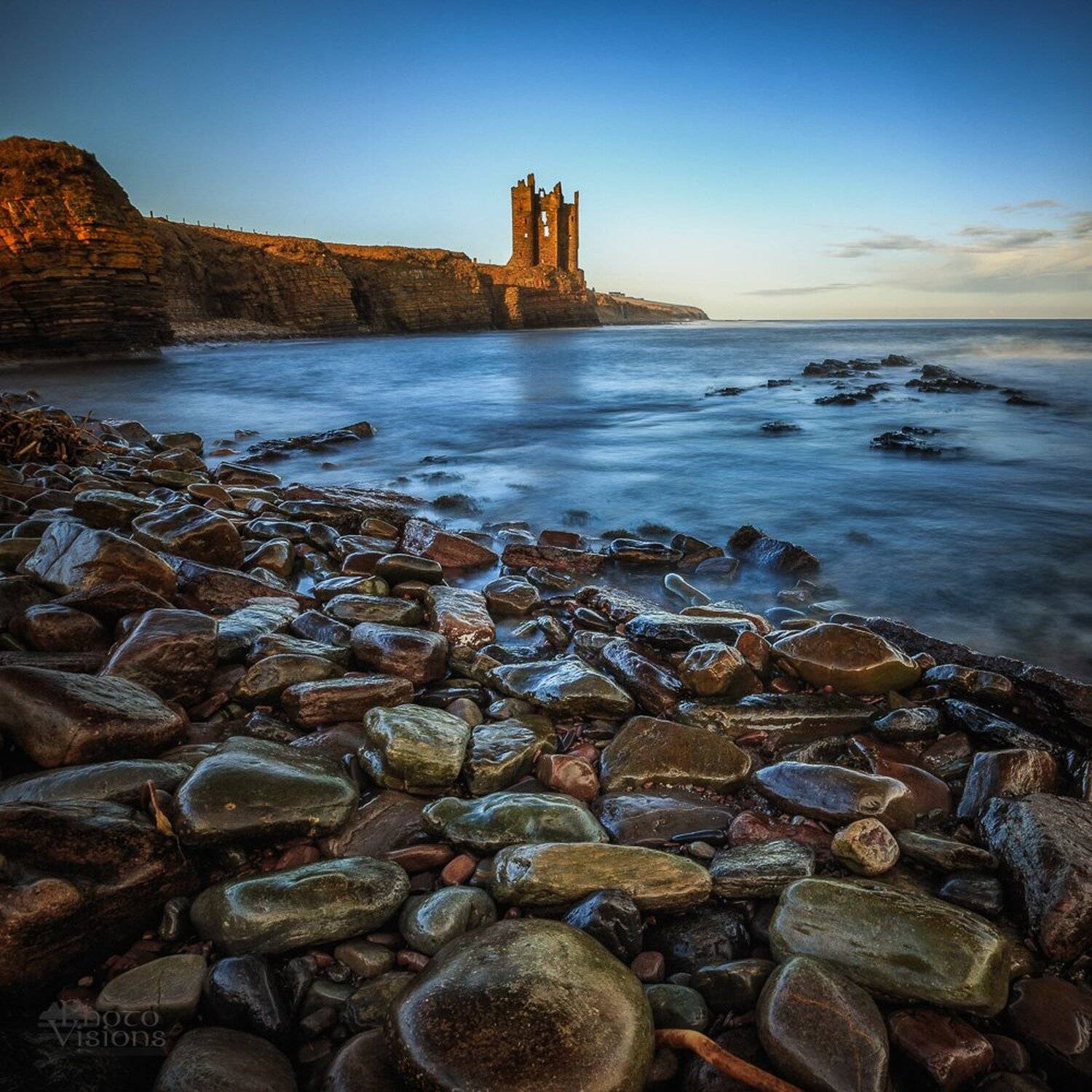 scotland,castle,ruins,coast,shore,coastal,shoreline,sea,sunset,, Adrian Szatewicz