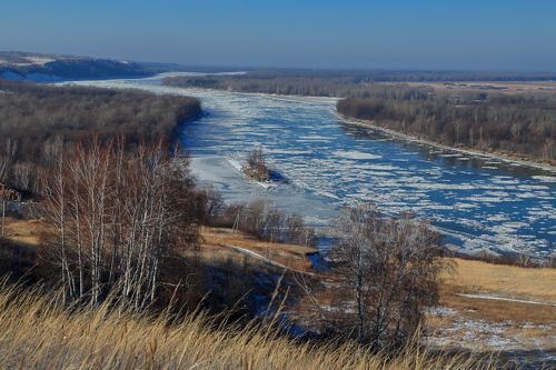 Осенний ледоход