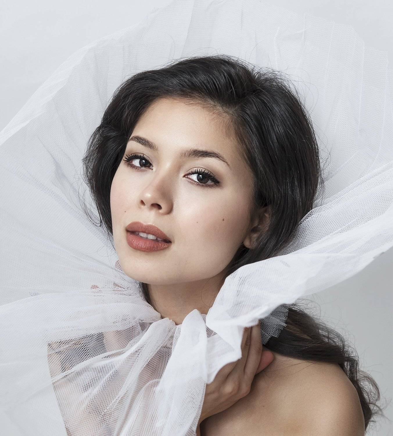 портрет , взгляд ,красивая девушка , цвет ,волосы , красивые губы ,нежность , таинственность, Natalia Kholodova