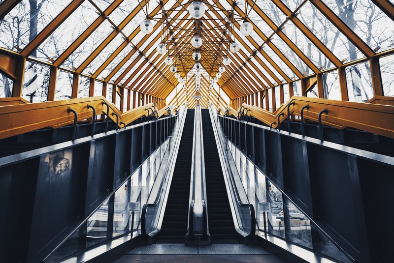 urban, geometry, architecture, yellow, escalator, bridge, city, modern, moscow, russia Городская геометрия фото превью