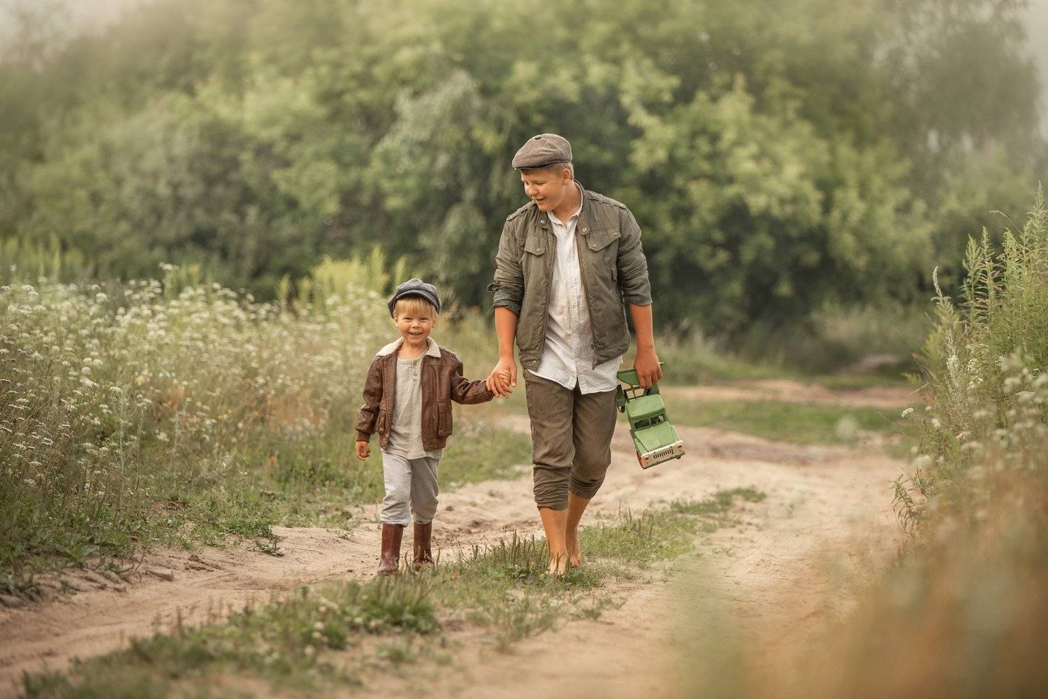 дети, деревенские дети, деревня, мальчики, мальчишки, братья, Елена Чернигина