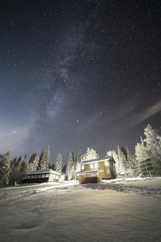 Ночь над приютом на Таганае фото превью