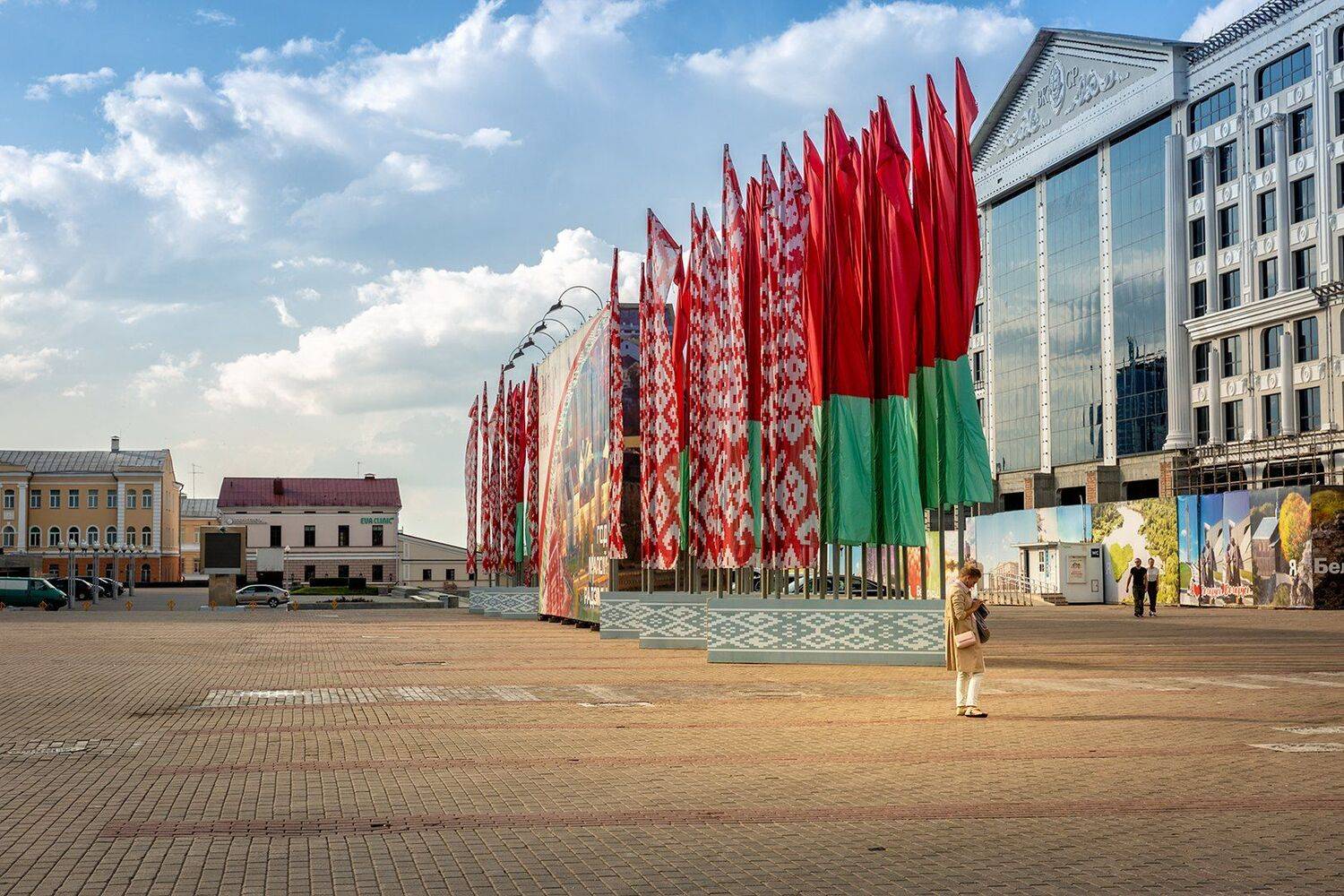 минск, беларусь, октябрьская, площадь, Юрий Шурчков