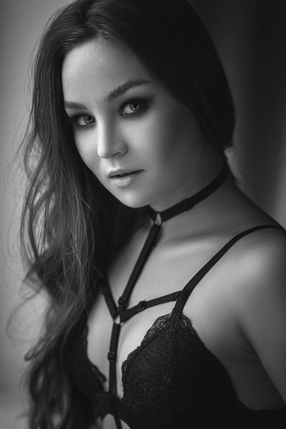 девушка, модель, портрет, фотосессия, студия, макияж, гламур,girl, beauty, perfect, model, modeling, young, portrait, make-up, glamour, studio, studio shot, чб, чёрно-белое фото, bw, black and white, творческий портрет, женский портрет, Владимир Васильев