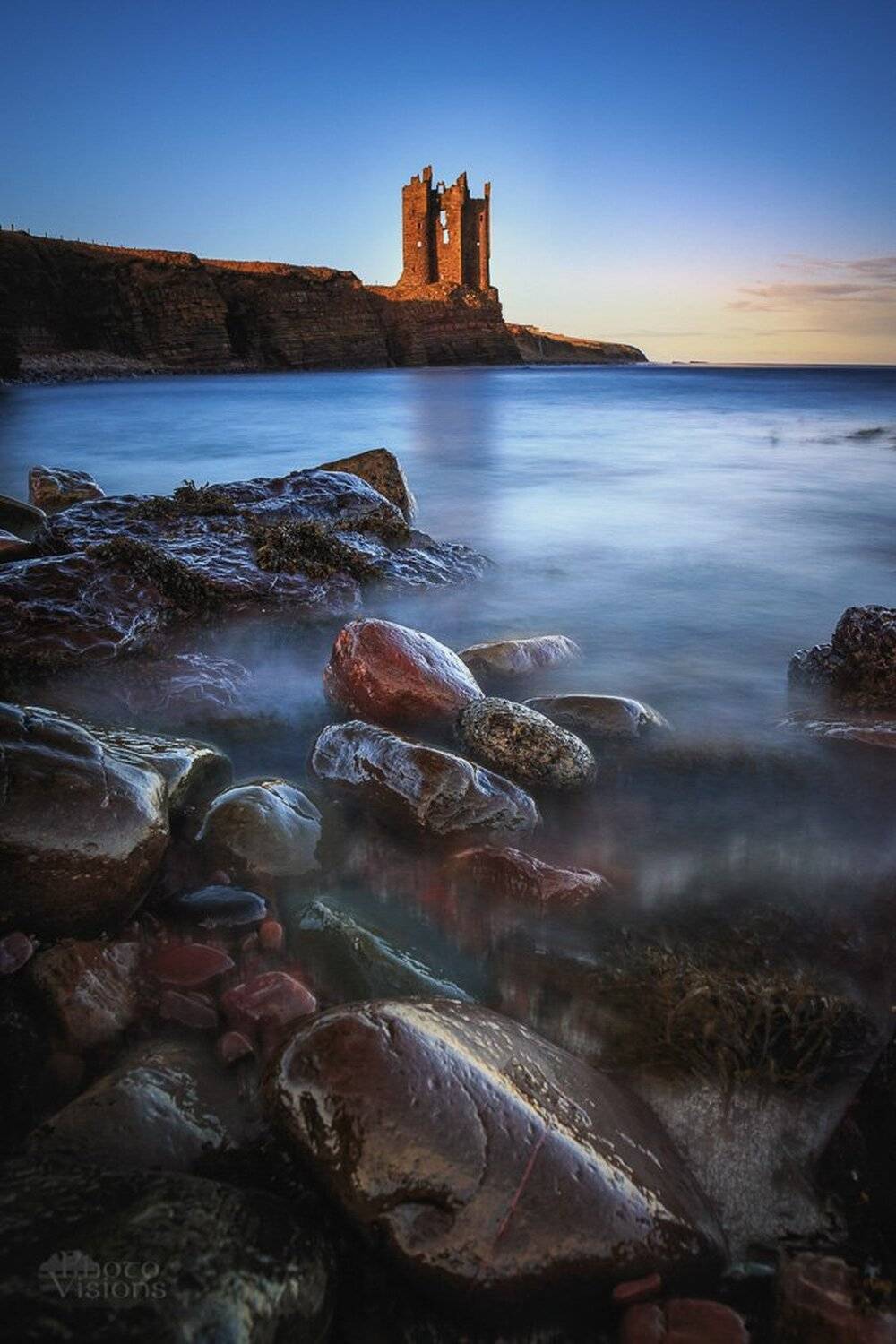scotland,highlands,castle,ruins,shoreline,cliffs,long exposure,keiss castle,old keiss,, Adrian Szatewicz