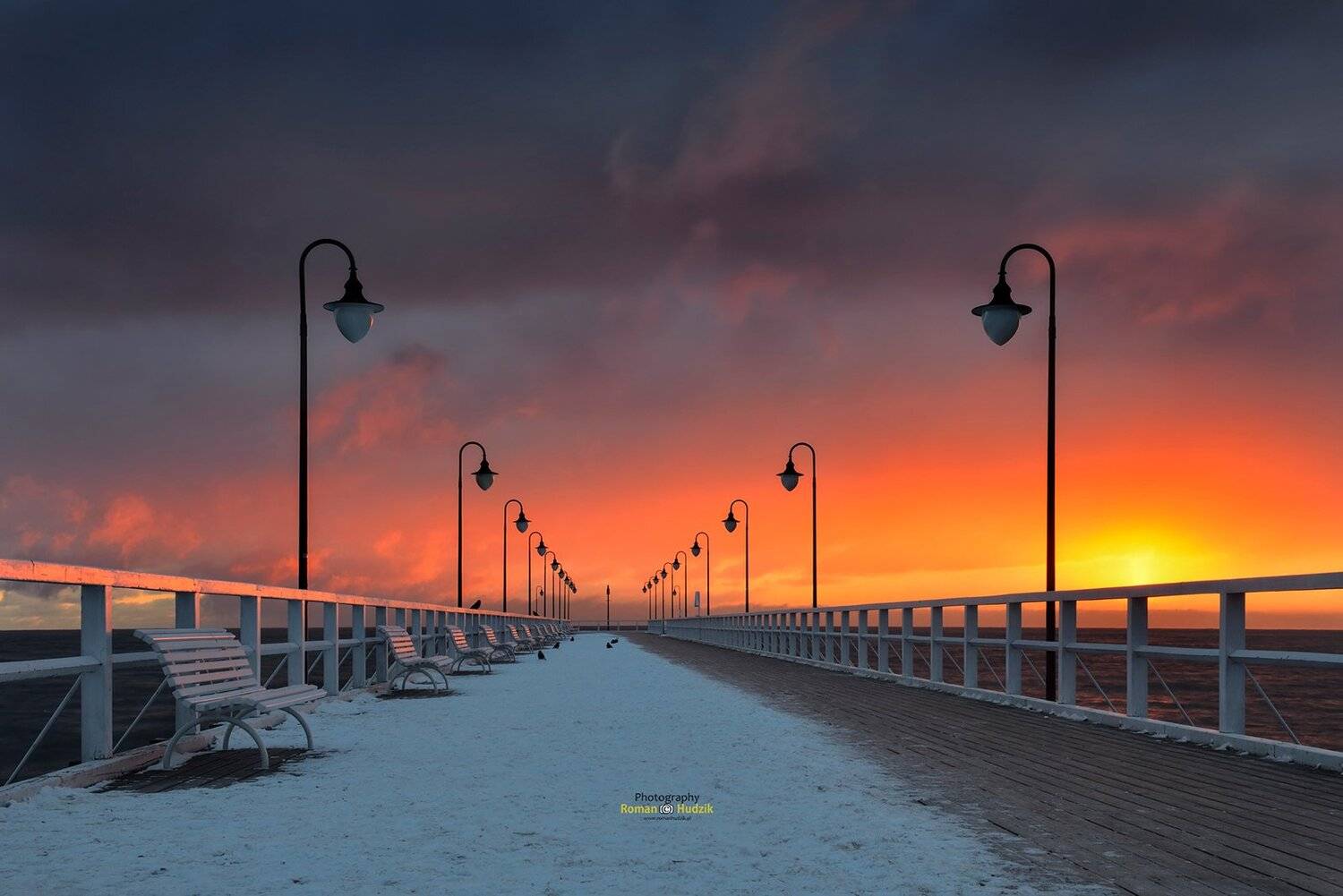pier, Gdynia, sea, water, sunrise, lamp, bench, clouds, landscape, Poland,, Roman Hudzik