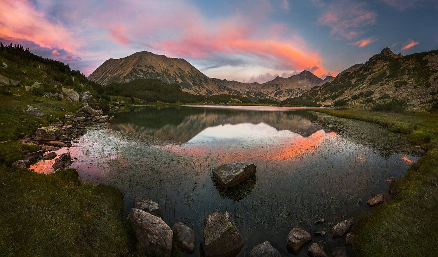 landscape nature scenery summer sunset sunrays sun clouds lakes mountain peak пейзаж закат горы bulgaria, Александър Александров
