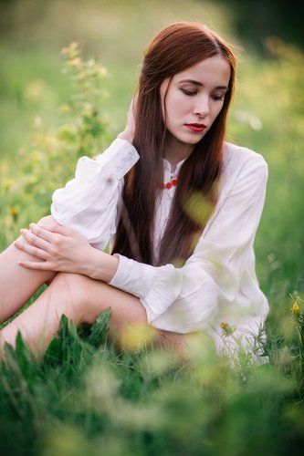 Полина. Майский луг