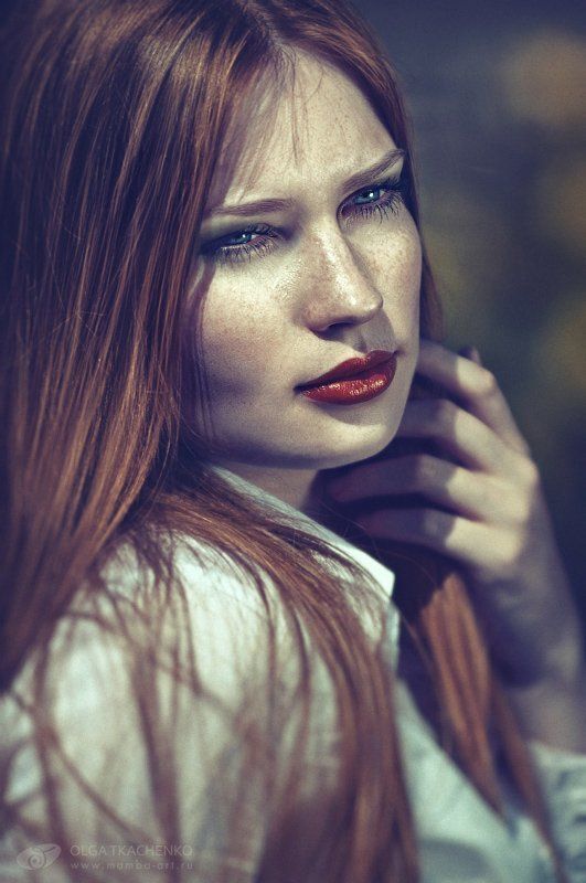 beautiful,  city,  colors,  elegance,  green,  lifestyles,  light,  model,  outdoors,  park,  people,  person,  photo,  portrait,  retouch,  street,  style,  sun,  sunlight,  trees,  urban,  women, Blue dream фото превью