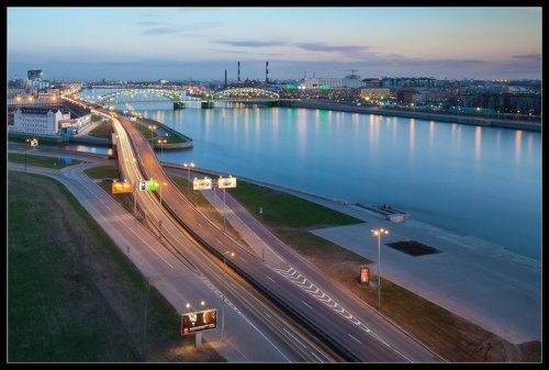 про Охту, Май и Неву с мостами...