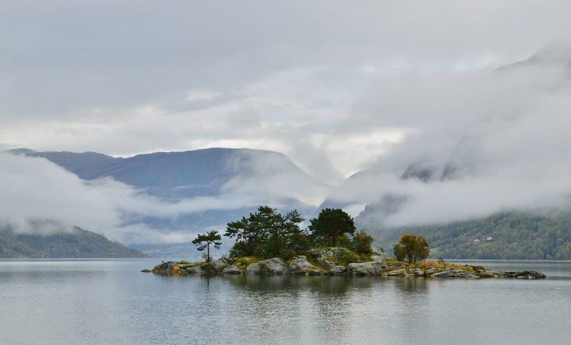 Остров фото превью
