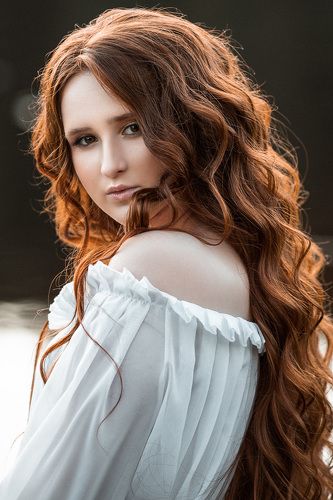 Полина