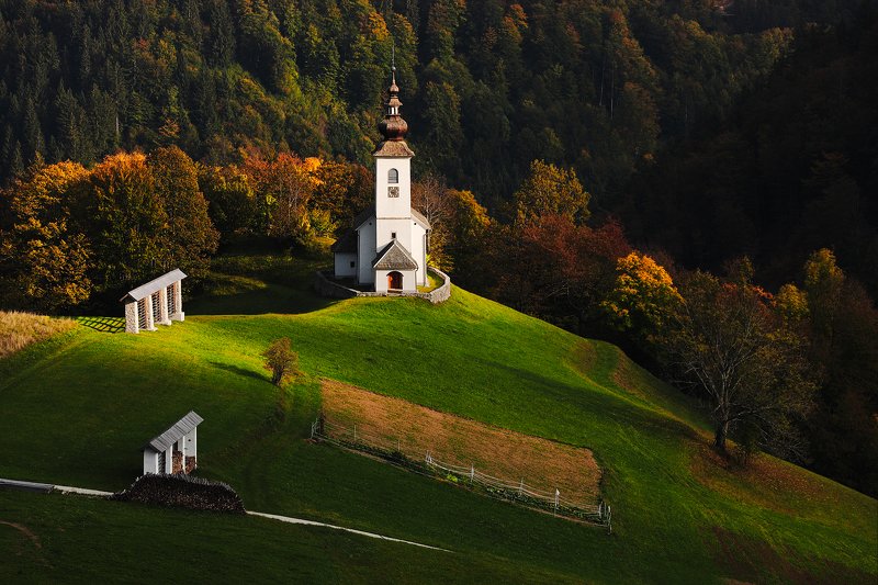 autumn, slovenia, color, church, light, sunset, village, Under the sun of Slovenia фото превью